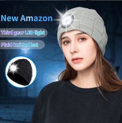 Bluetooth Beanie Hat Video Camera com luz, fones de ouvido sem fio recarregáveis do tampão do farol do diodo emissor de luz de USB 4 para esquiar, correndo
