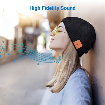 A música de esqui da snowboarding 3in1 Bluetooth Beanie Hat Receive Answer Phones aprecia mantém-se morno