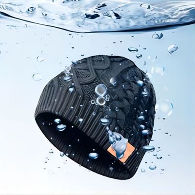 A música de esqui da snowboarding 3in1 Bluetooth Beanie Hat Receive Answer Phones aprecia mantém-se morno