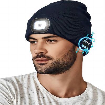 Noite do inverno que trabalha o chapéu sem fio dos fones de ouvido de Bluetooth com luz ajustável do diodo emissor de luz 3
