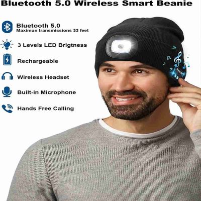 Chapéu sem fio dos fones de ouvido de Bluetooth dos fones de ouvido com os presentes do Natal das luzes